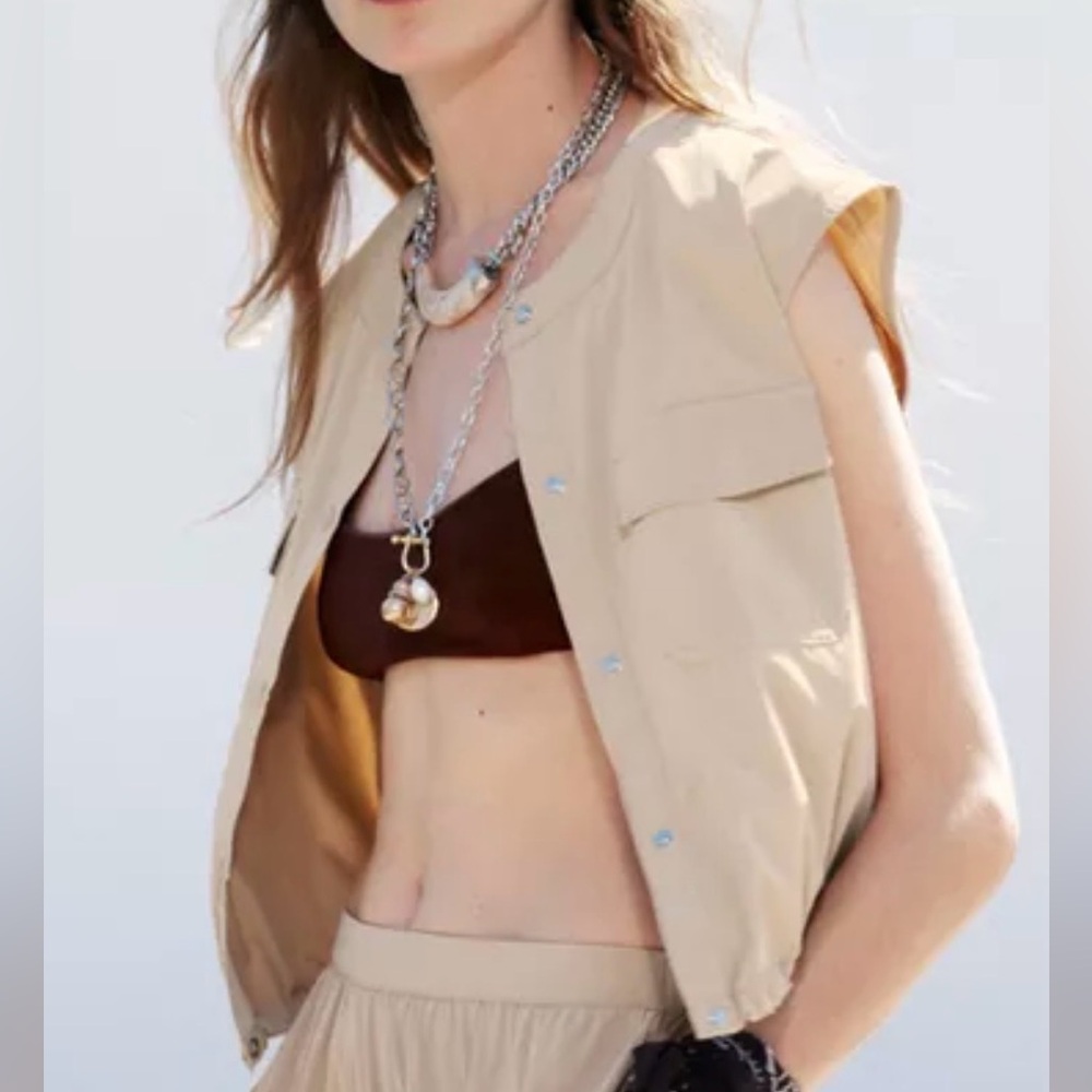 Tan Sleeveless Vest